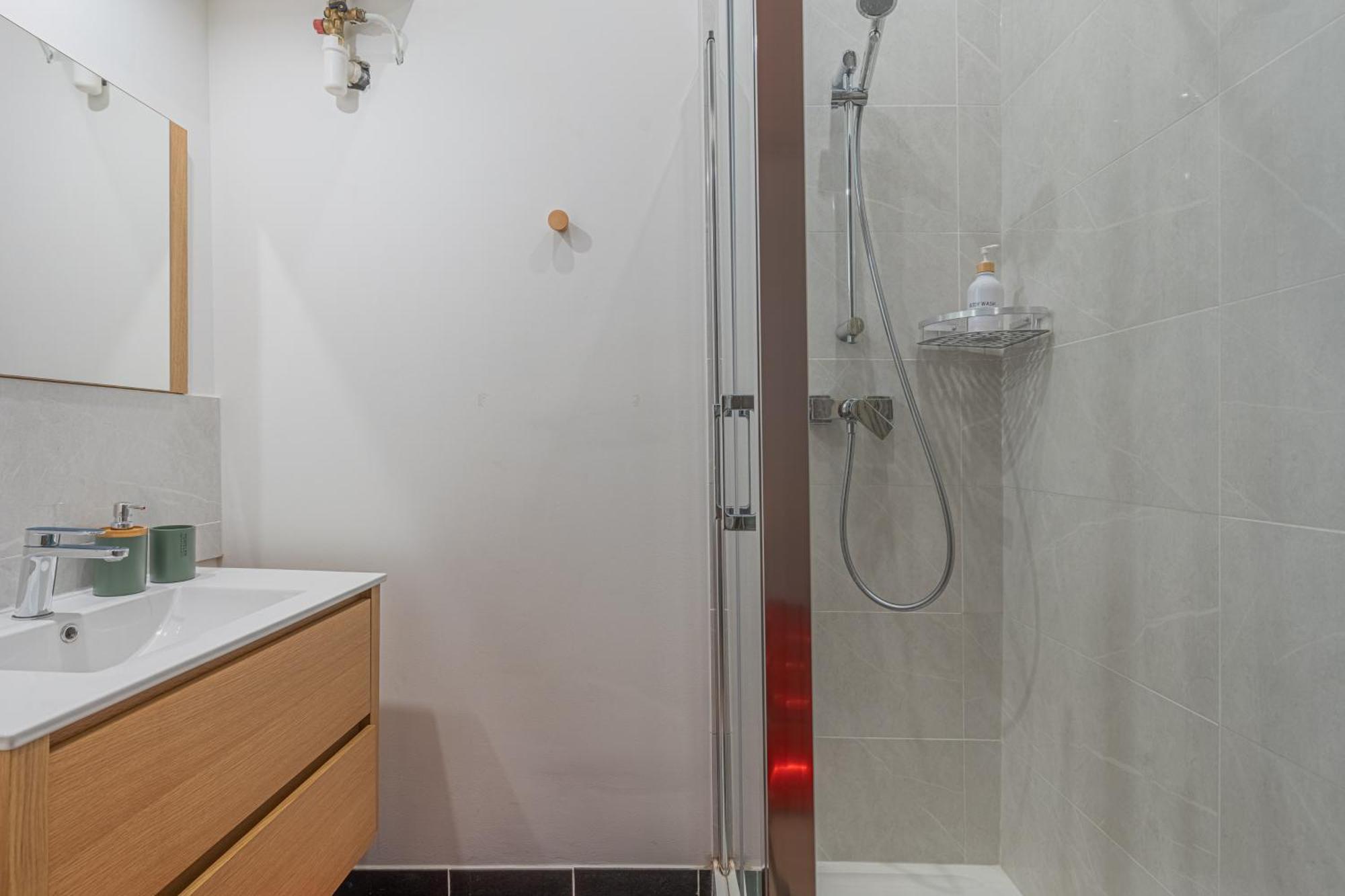 Luxury Cinephile - Netflix - 2 Balcons - Garage Prive - Minibar Apartment Grenoble Exterior photo
