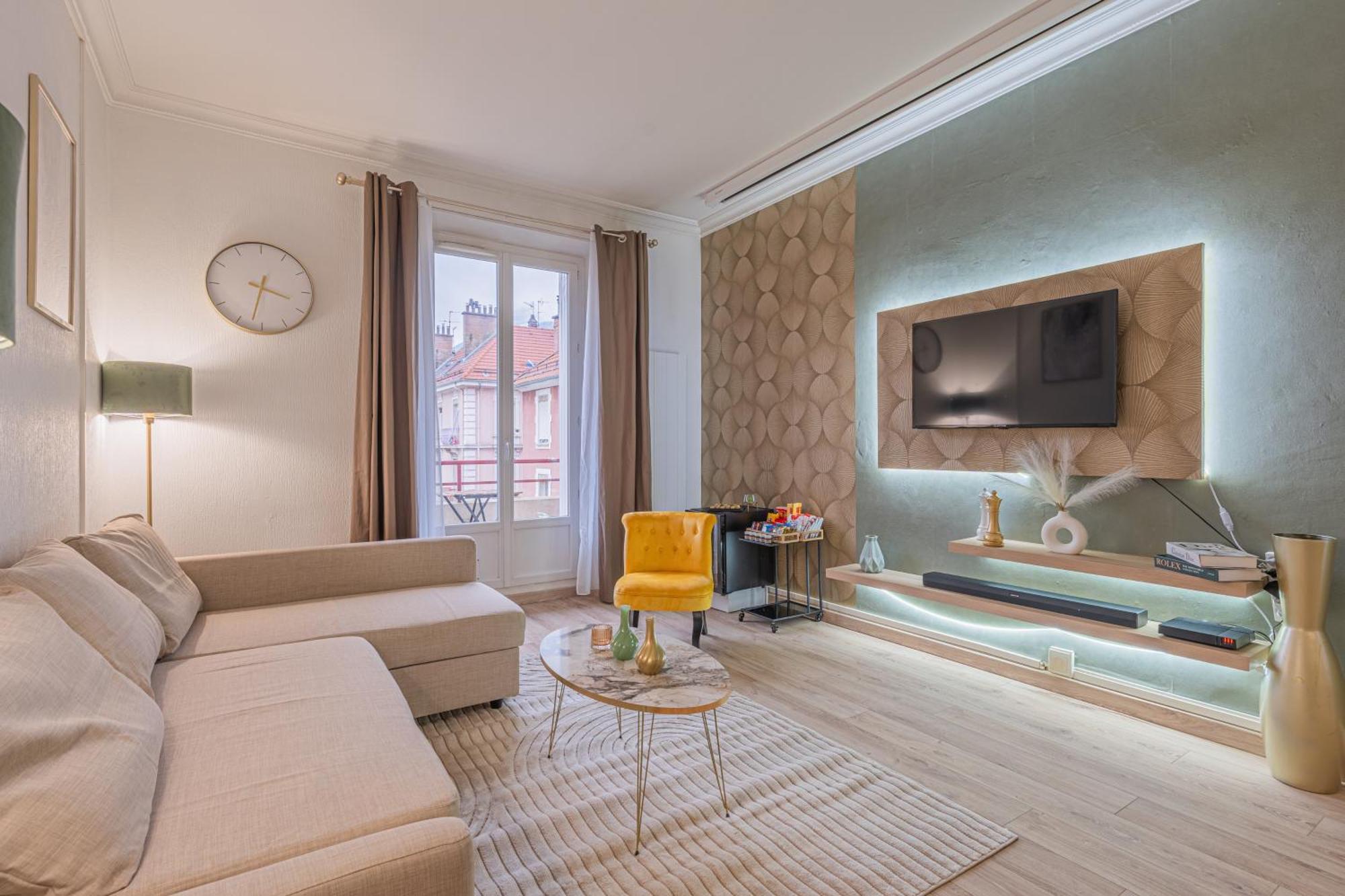 Luxury Cinephile - Netflix - 2 Balcons - Garage Prive - Minibar Apartment Grenoble Exterior photo